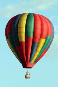 N1518F hot air balloon, added to the archive 7 September 2026. Photograph by G Bann