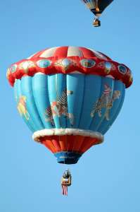 N1518L hot air balloon, added to the archive 7 September 2026. Photograph by G Bann