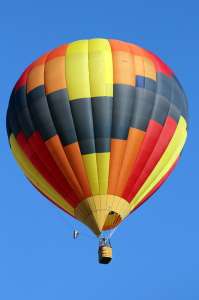 N175LB hot air balloon, added to the archive 7 September 2026. Photograph by G Bann