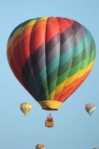 N2590Y hot air balloon, added to the archive 7 September 2026. Photograph by G Bann