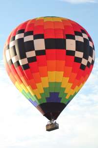 N3005W hot air balloon, added to the archive 7 September 2026. Photograph by G Bann