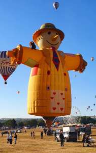 N315LL hot air balloon, added to the archive 22 September 2026. Photograph by George_Madd