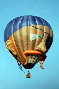 N3291P hot air balloon, added to the archive 7 September 2026. Photograph by G Bann