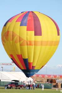 N4502V hot air balloon, added to the archive 7 September 2026. Photograph by G Bann