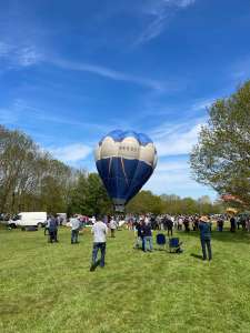 N4990T hot air balloon, added to the archive 14 September 2026. Photograph by Cera168_