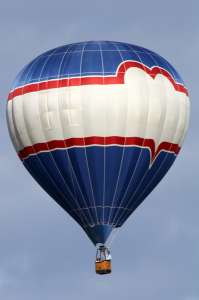 N5017K hot air balloon, added to the archive 7 September 2026. Photograph by G Bann