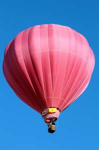 N5028J hot air balloon, added to the archive 7 September 2026. Photograph by G Bann