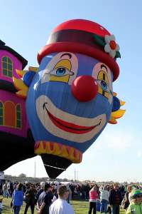 N607CL hot air balloon, added to the archive 7 September 2026. Photograph by G Bann