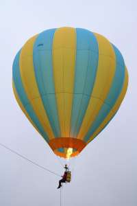 N6102L hot air balloon, added to the archive 27 August 2026. Photograph by G Bann