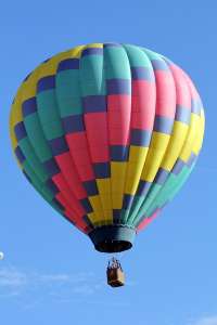 N777HB hot air balloon, added to the archive 7 September 2026. Photograph by G Bann