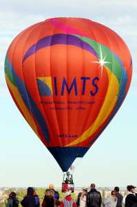 N881MT hot air balloon, added to the archive 7 September 2026. Photograph by G Bann
