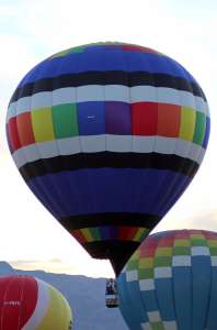 N984DW hot air balloon, added to the archive 7 September 2026. Photograph by G Bann