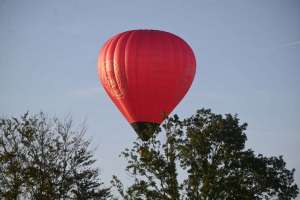 OO-BAK hot air balloon, added to the archive 28 September 2026. Photograph by joeri