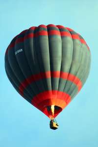 OO-BAR hot air balloon. Photograph by G Bann