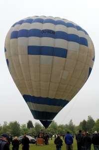 OO-BDW hot air balloon. Photograph by G Bann