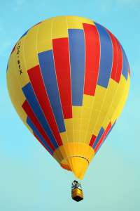OO-BFX hot air balloon. Photograph by G Bann