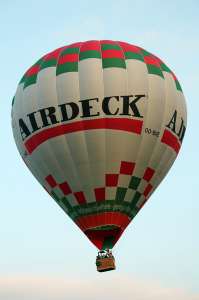 OO-BHE hot air balloon. Photograph by G Bann