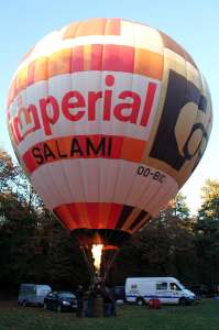 OO-BIC hot air balloon. Photograph by G Bann