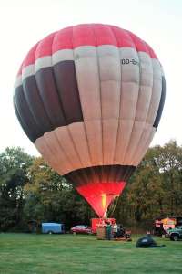 OO-BMM hot air balloon. Photograph by G Bann