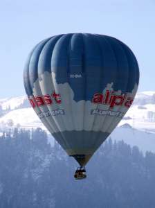 OO-BNA hot air balloon. Photograph by G Bann