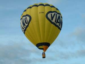 OO-BNV hot air balloon. Photograph by G Bann