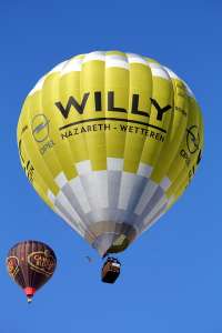 OO-BNW hot air balloon. Photograph by G Bann