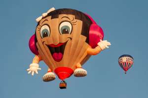 OO-BQM hot air balloon. Photograph by Dave