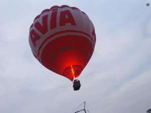OO-BTM hot air balloon, added to the archive 27 September 2026. Photograph by joeri