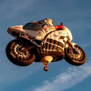 Motorbike hot air balloon PH-GJV. Photograph by Dave