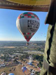 XB-NYE hot air balloon, added to the archive 12 September 2026. Photograph by Cera168_
